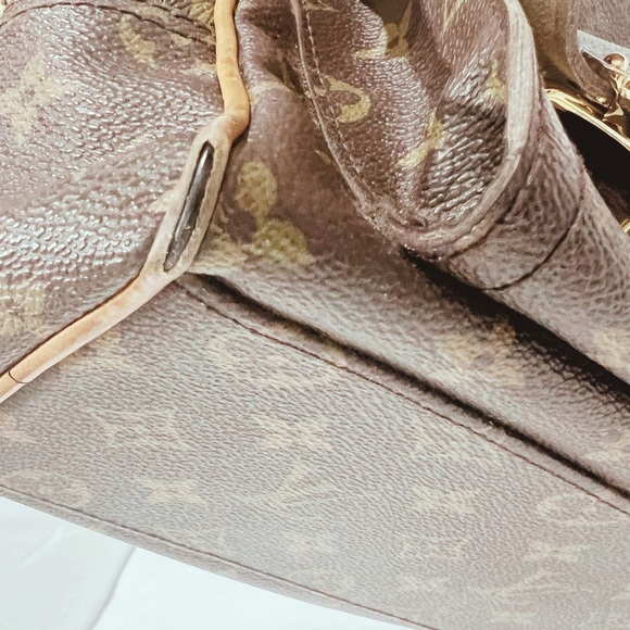 Louis Vuitton Monogram Manhattan PM - Picture 11 of 15